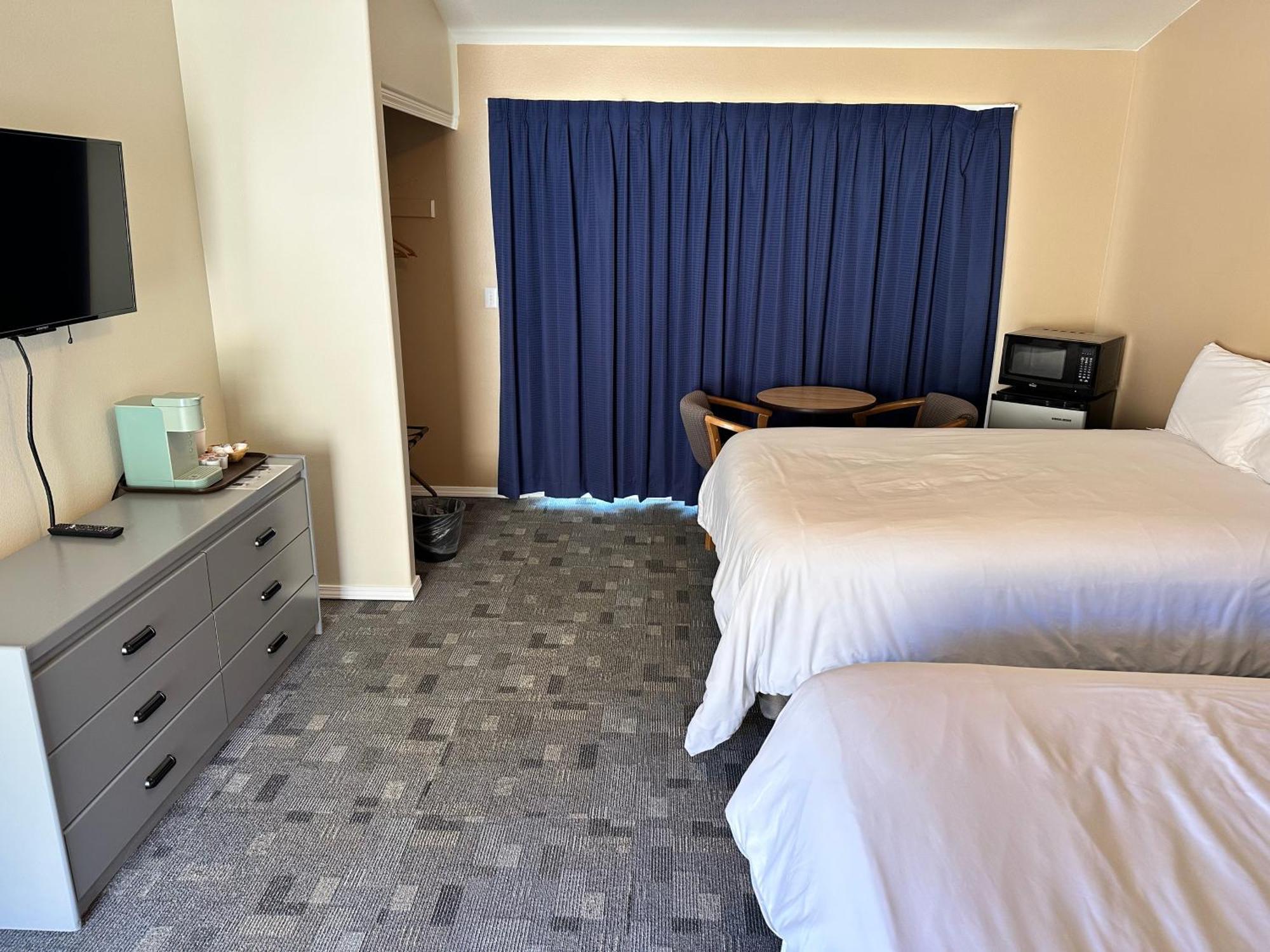Meadowcliff Lodge Coleville エクステリア 写真